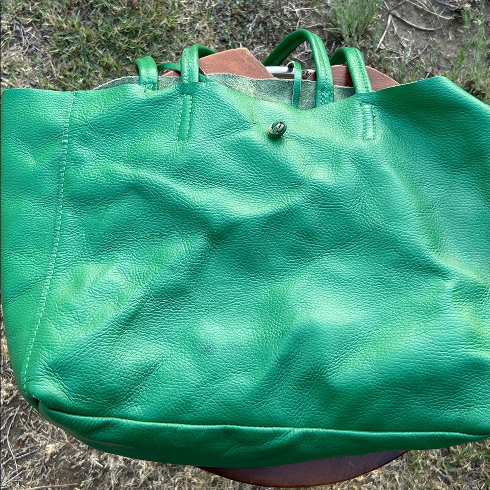Vibrant Green Leather Tote Bag